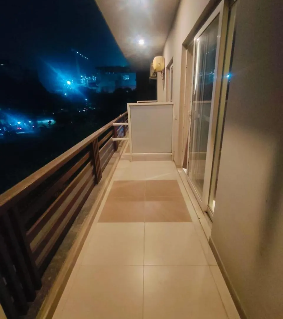 Akshay Corporate Hotel 구르가온